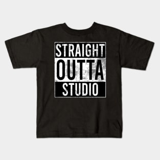 Straight outta studio Kids T-Shirt
